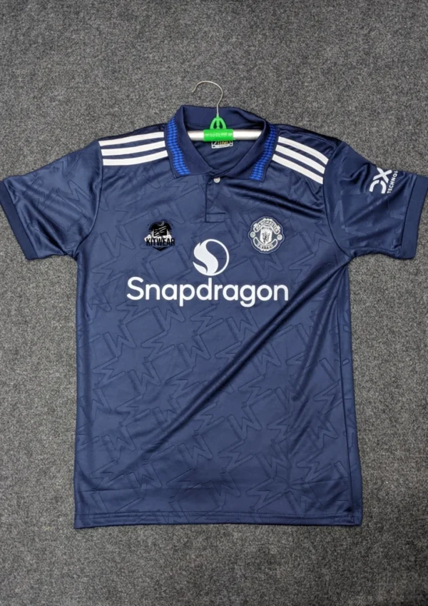 Manchester United Away 2024 / 25 - Image 2