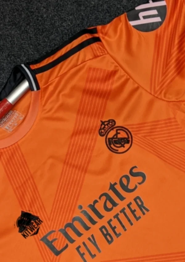 Away 24/25 Real Madrid - Image 3